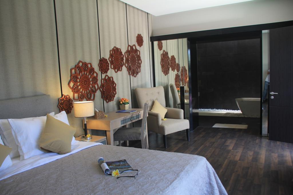 Bellevue Hills Nusa Dua Exterior photo